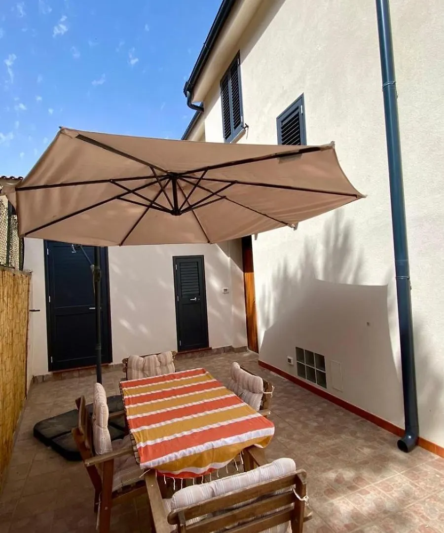 Hébergement de vacances Villa La Terrazza Di Nonna Maria à Realmonte